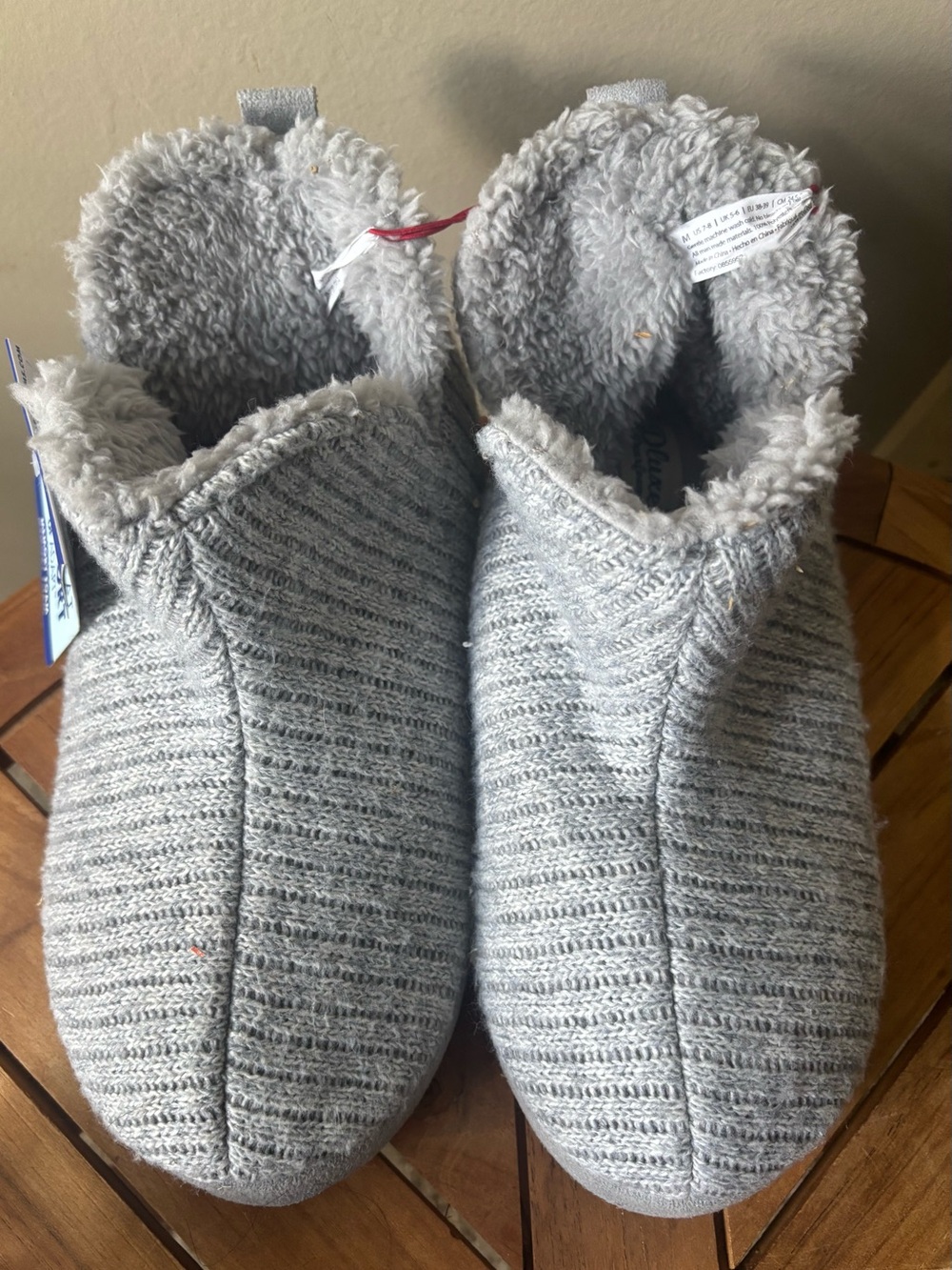 NWT Dearfoams Deluxe Felt Memory Bootie Slippers Women’s 7/8 Indoor/Outdoor
